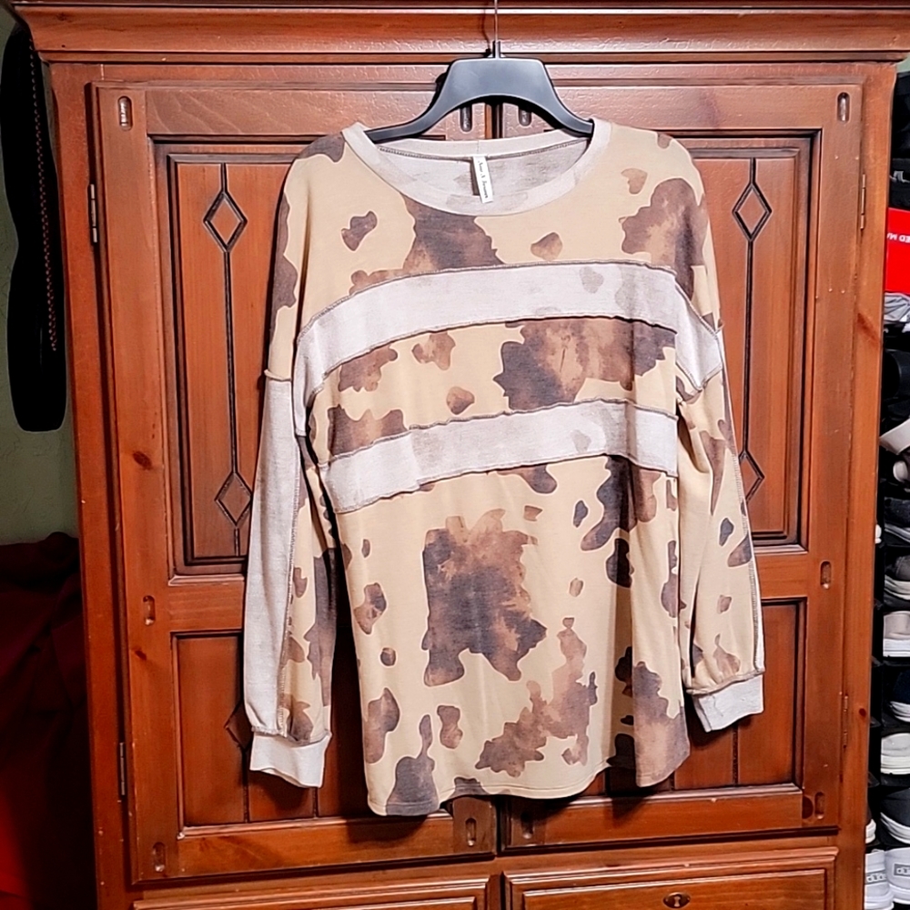 Now N Forever long sleeve top, sz small